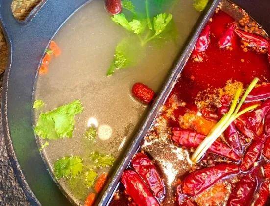 何征服海外成为美食界的“国际巨星”？麻将胡了2舌尖上的外交：成都火锅如(图3)